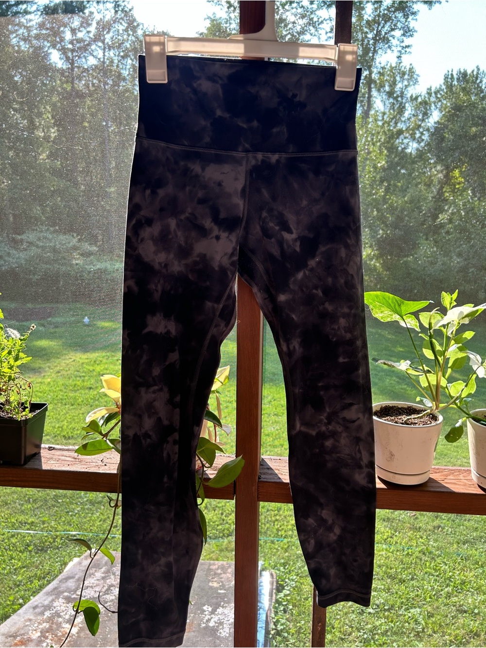Lululemon tie dye align size 6